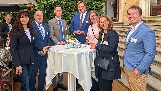 Foto Teilnehmern am parlamentarischen Abend SBB