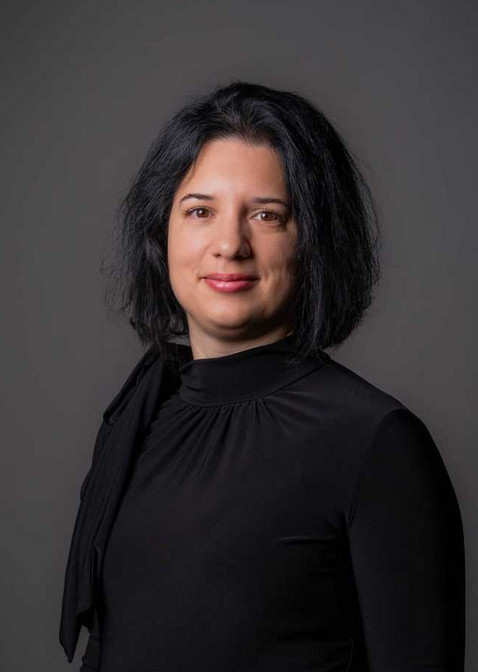 Cora Lang