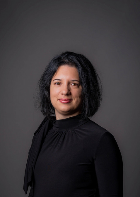 Cora Lang